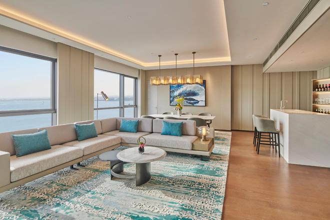 上海臨港雅辰酒店設計風格以無柱方正，氣派不凡